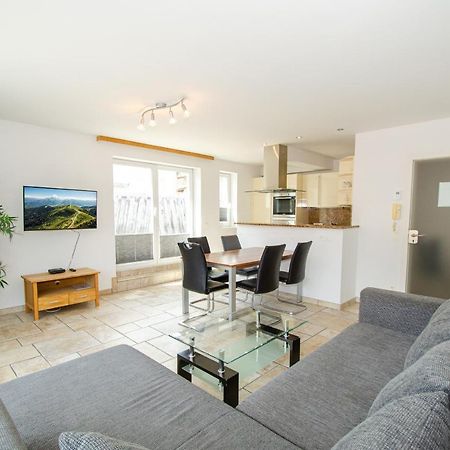 Penthouse In The Heart Of Zell Am See Extérieur photo